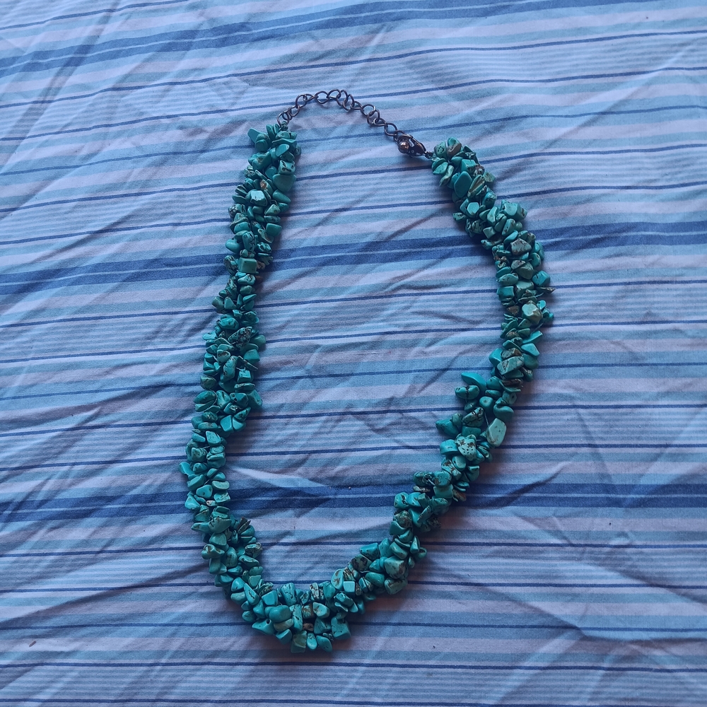 Turquoise Beaded Necklace